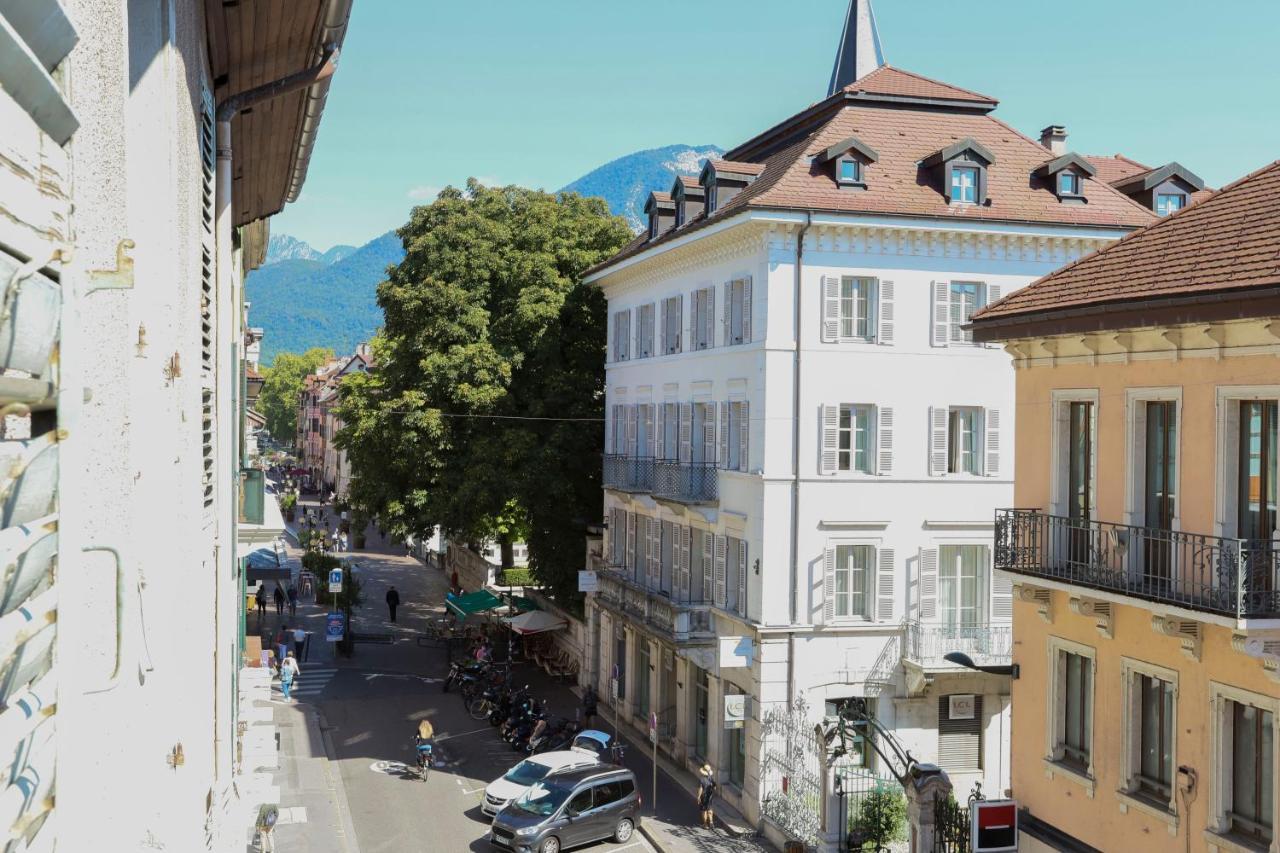 Appartamento Royalement Bien ! Hyper-Centre - Wifi - Netflix - Disney Plus Annecy Esterno foto